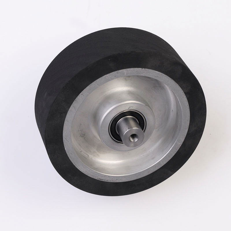 BG2000 szalagcsiszoló gumírozott kontaktkerék DTG-BG2000 géphez 150x50mm termék fő termékképe